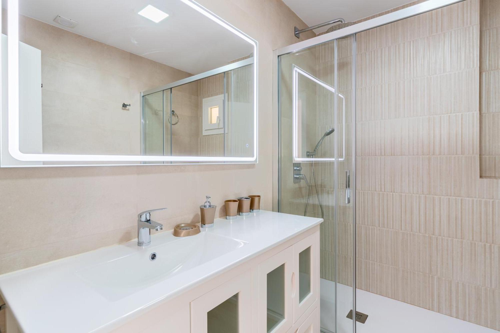 Nt Loft Arrayan Amplio Moderno Y Renovado 2bd 2bth Sevilla